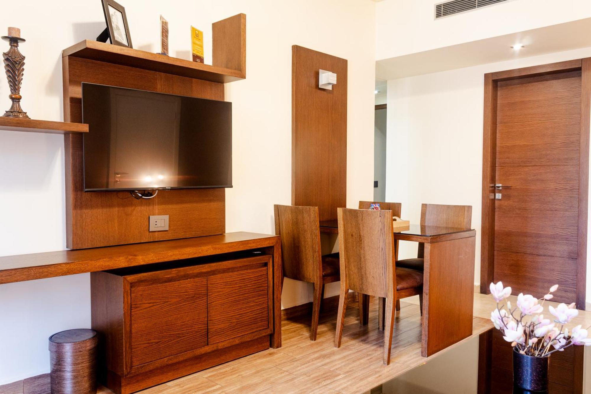 Britannia Suites เบรุต ภายนอก รูปภาพ